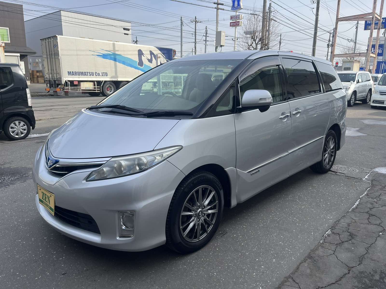2009-toyota-estima-hybrid