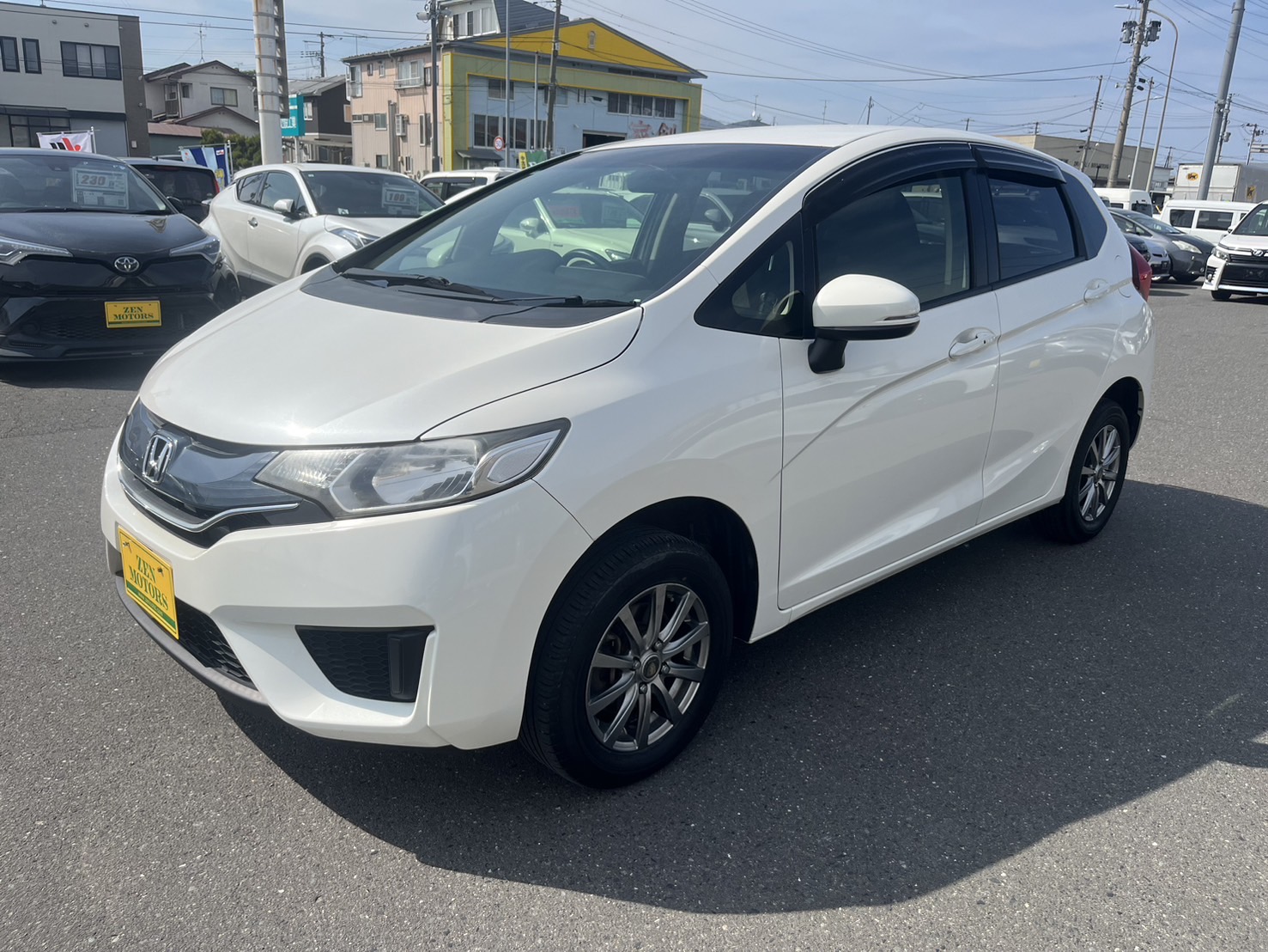 2015-honda-fit
