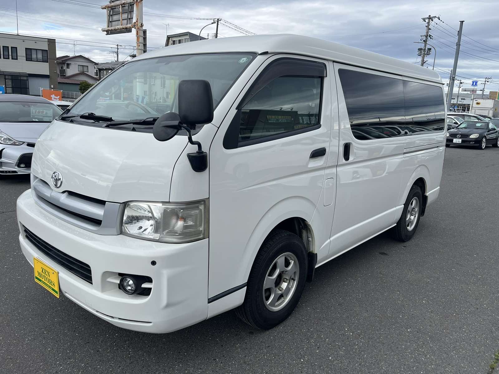 2007-toyota-hiace-wagon