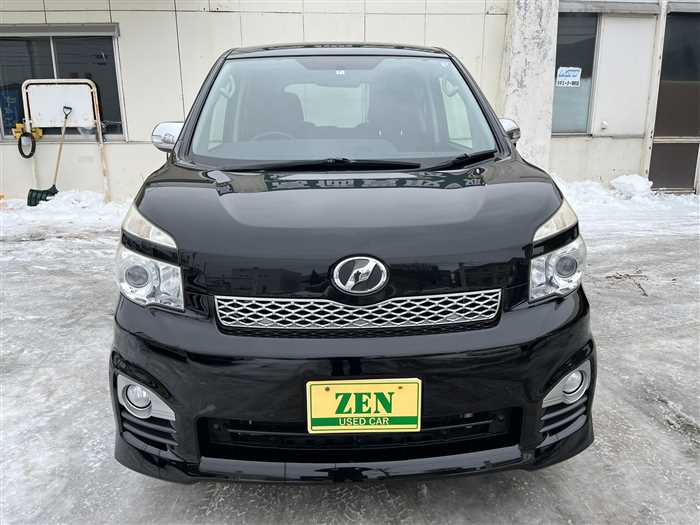 Used 2012 Toyota Voxy for sale - Zen Co. Ltd.
